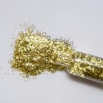 Turning to Glitter in Management Studies – Why We Should Take ‘Unserious’ Glitter Serious to Understand New Management Practices